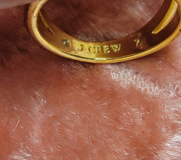 J CREW Pave & Goldtone Ring / Size 7 - Picture 6 of 9